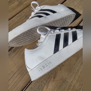 Adidas VL Court 2.0